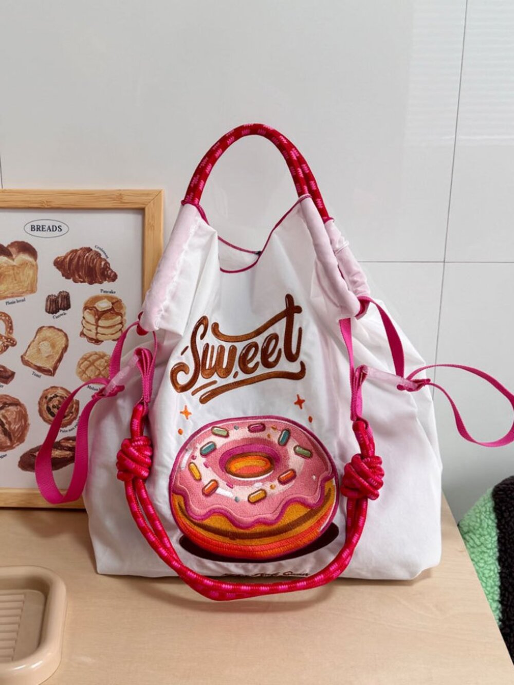 Ballguan Cute And Portable Nylon Bag In Donut Style